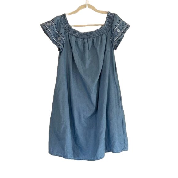 Lane Bryant Convertible Neck Smocked Embroidered Short Sleeve Denim Dress, 14/16 - Picture 1 of 13